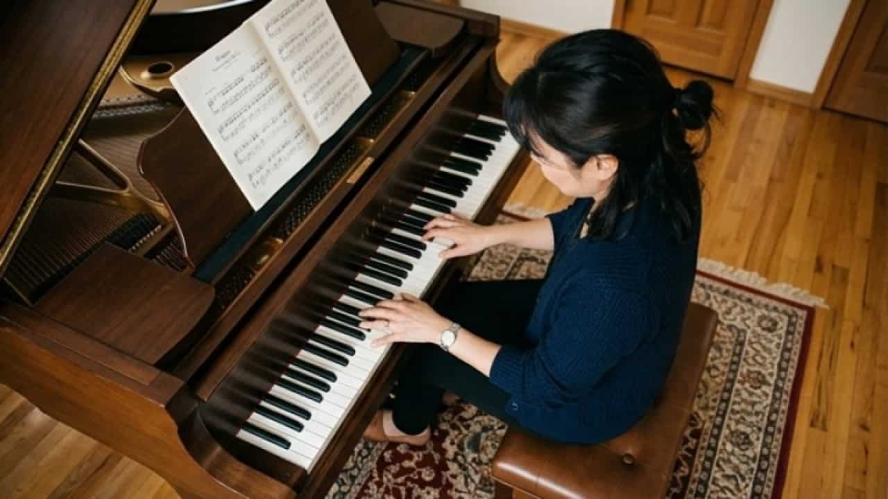 大人になってから独学でピアノをマスターする練習方法と失敗しない選び方